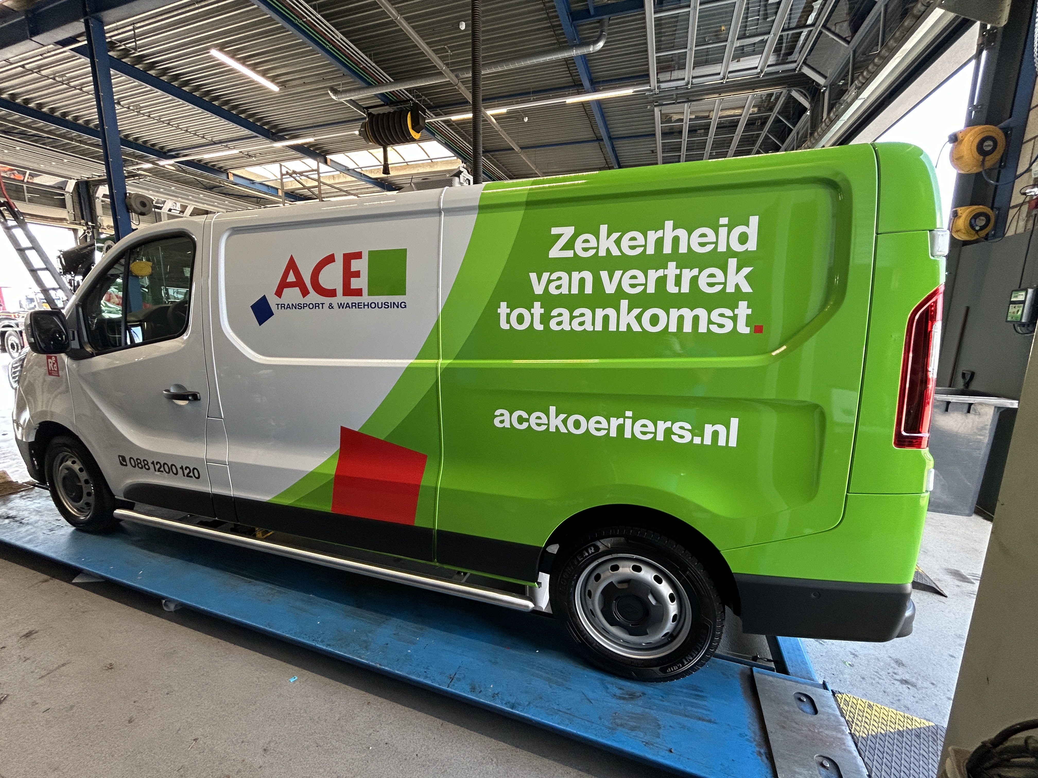 Bestickering bedrijfswagen